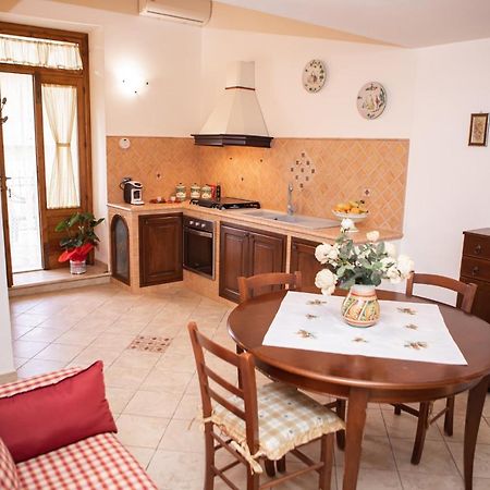 Casa Caronia Marina Near Cefalu エクステリア 写真