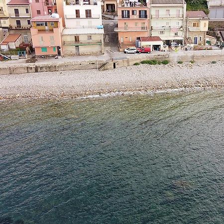 Casa Caronia Marina Near Cefalu エクステリア 写真